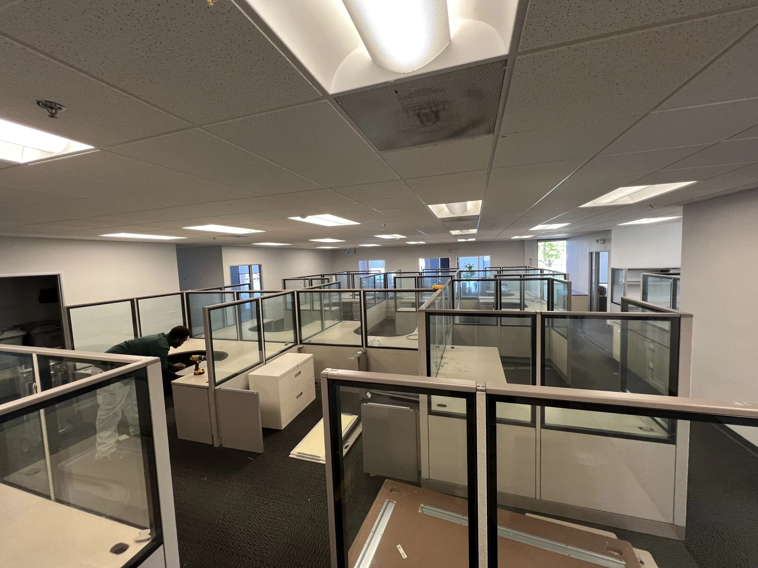 Cubicles up 2 cubicle removal