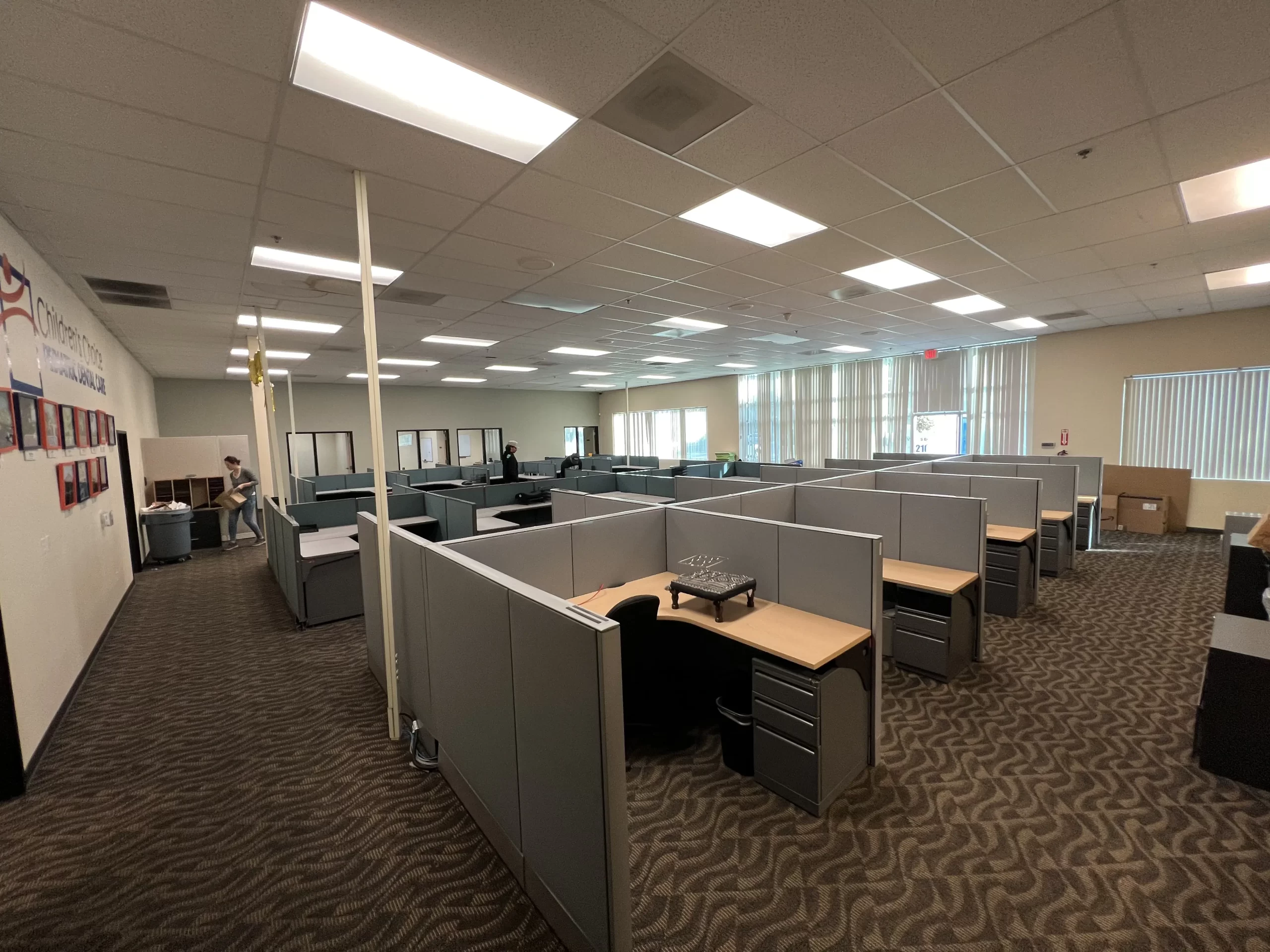 cubicle still up Cubical removal